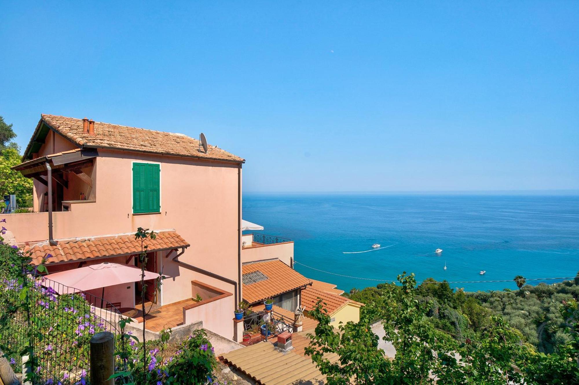 Apartmán Casa Scotland Ventimiglia Exteriér fotografie
